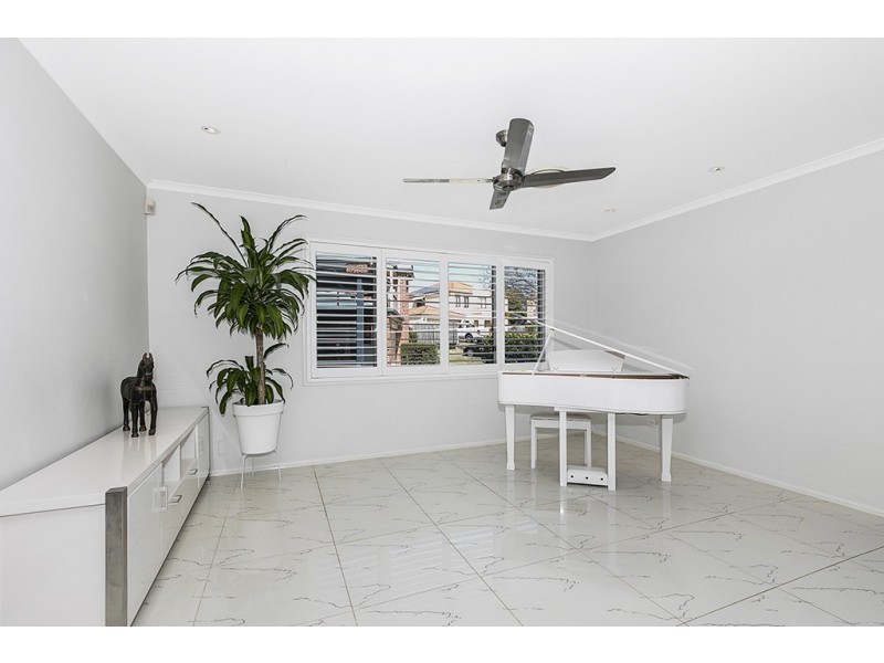 28 Kurrajong Place, Bridgeman Downs QLD 4035