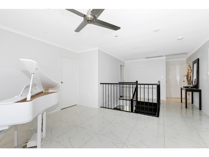 28 Kurrajong Place, Bridgeman Downs QLD 4035