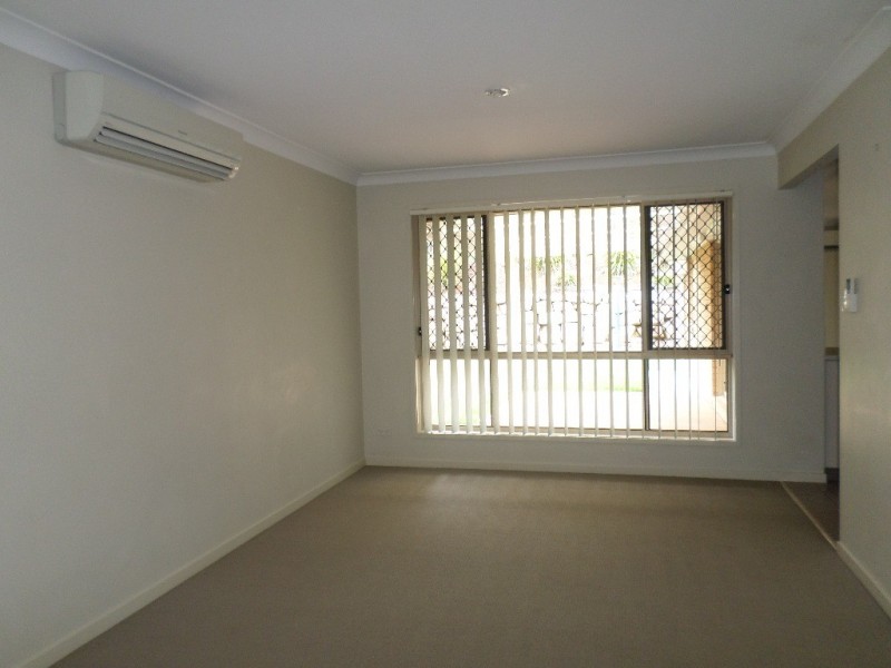 Flinders View QLD 4305