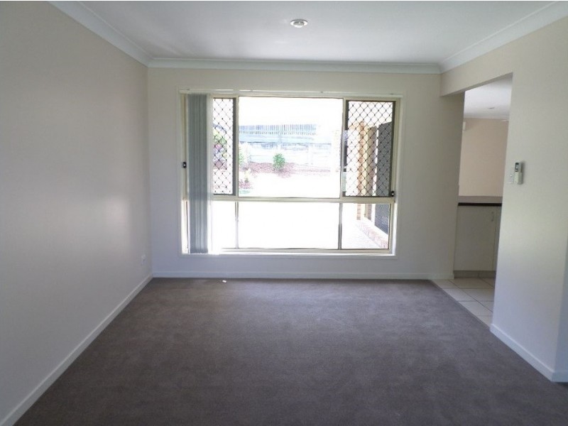 Flinders View QLD 4305