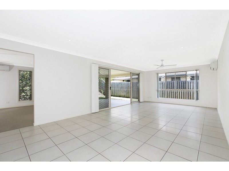 Eatons Hill QLD 4037