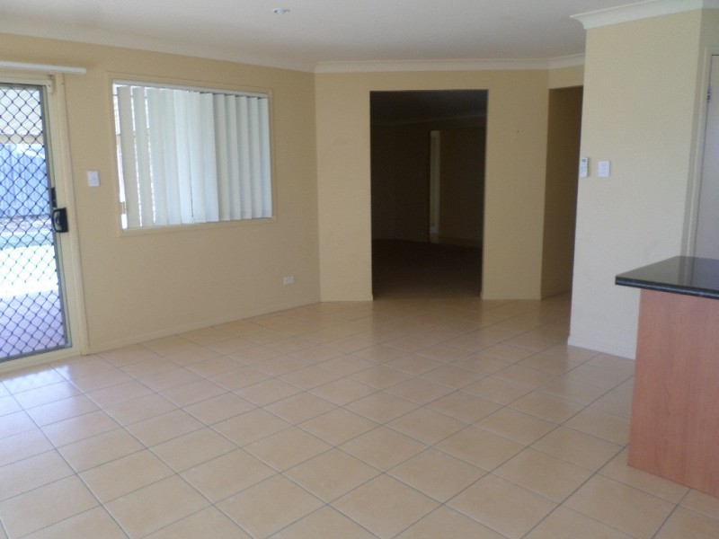 Pacific Pines QLD 4211
