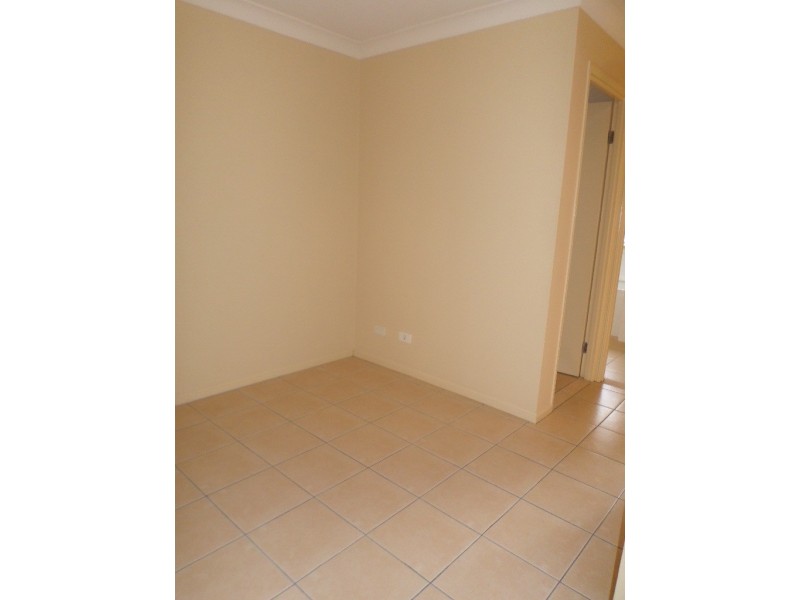 Pacific Pines QLD 4211