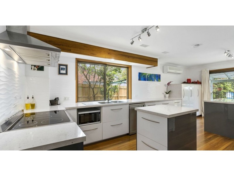 187 Arrabri Avenue, Mount Ommaney QLD 4074