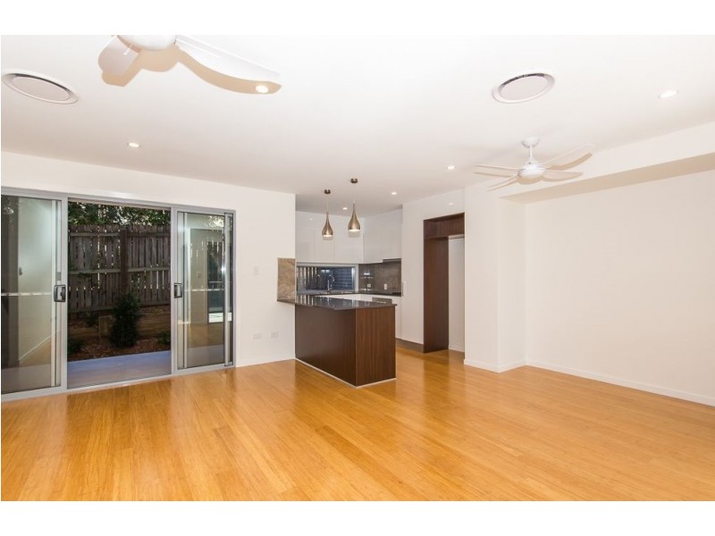 2/34 Fleming Rd, Herston QLD 4006