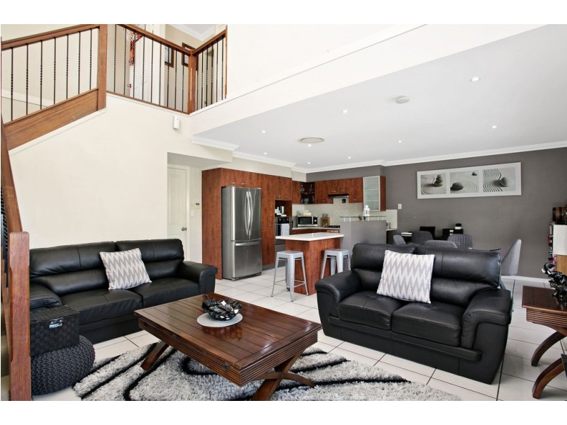 2/49-55 Clifford St, Stafford QLD 4053