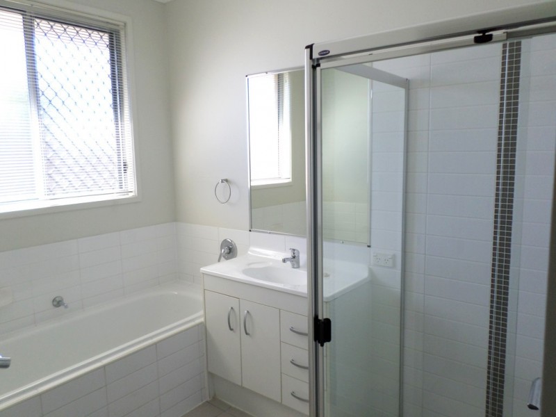 North Lakes QLD 4509