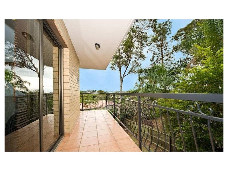 2/25 Scott Rd, Herston QLD 4006