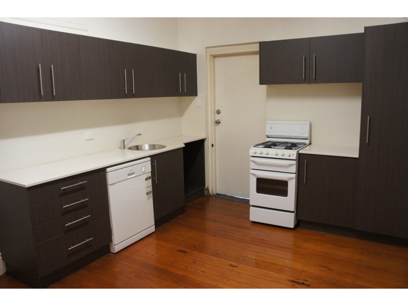 221 Lutwyche Road, Windsor QLD 4030