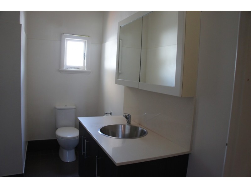 221 Lutwyche Road, Windsor QLD 4030