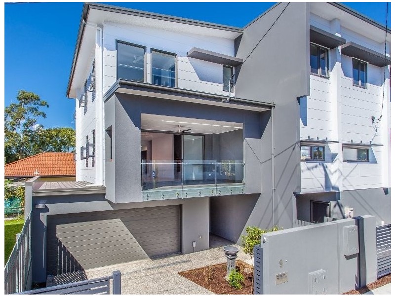 1B Epacras St, Windsor QLD 4030