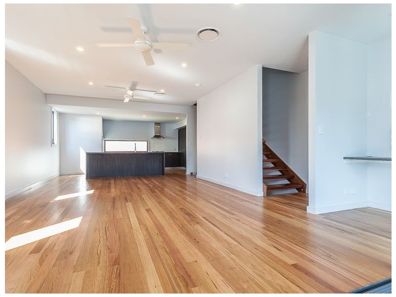 1B Epacras St, Windsor QLD 4030