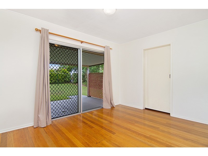 14 Myron Street, Chermside QLD 4032