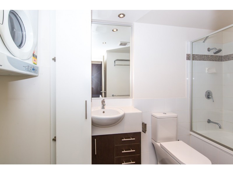 15/110 Commercial Road, Teneriffe QLD 4005