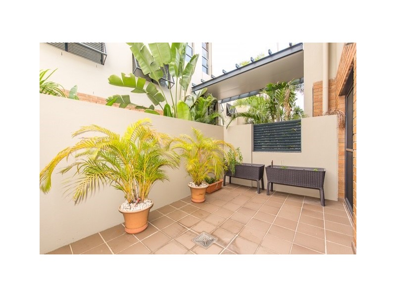 15/110 Commercial Road, Teneriffe QLD 4005