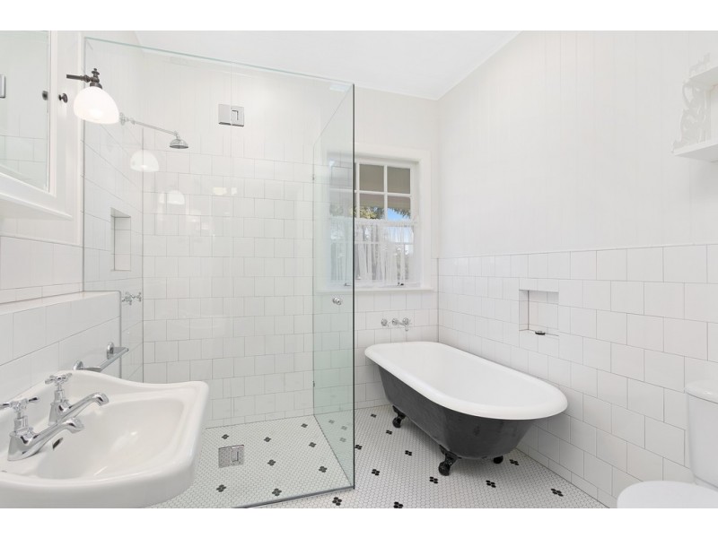 44 Campbell Terrace, Alderley QLD 4051