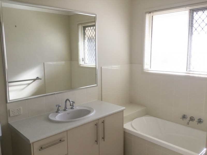 North Lakes QLD 4509