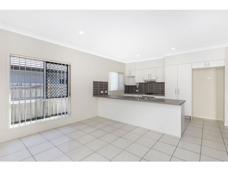 North Lakes QLD 4509