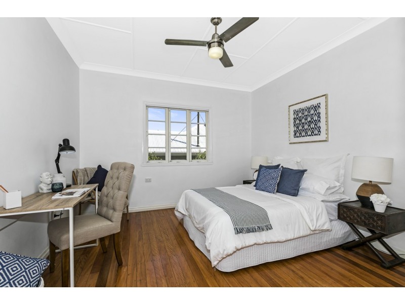 11 Nind Street, Wavell Heights QLD 4012