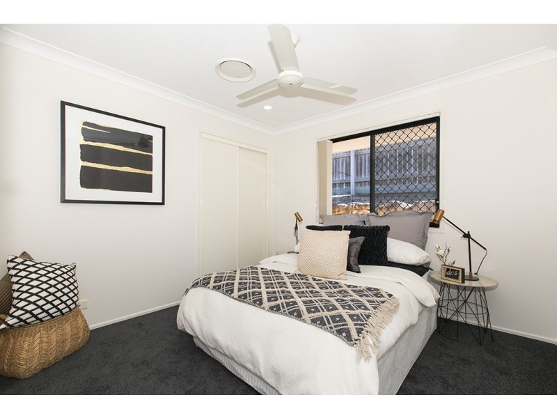 206 Kirralee Crescent, Upper Kedron QLD 4055