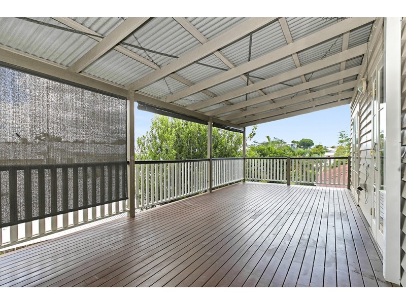 40 Sugarloaf Street, Wavell Heights QLD 4012