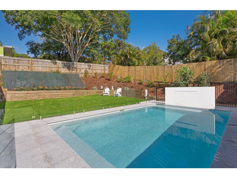 138 Gracemere Street, Grange QLD 4051