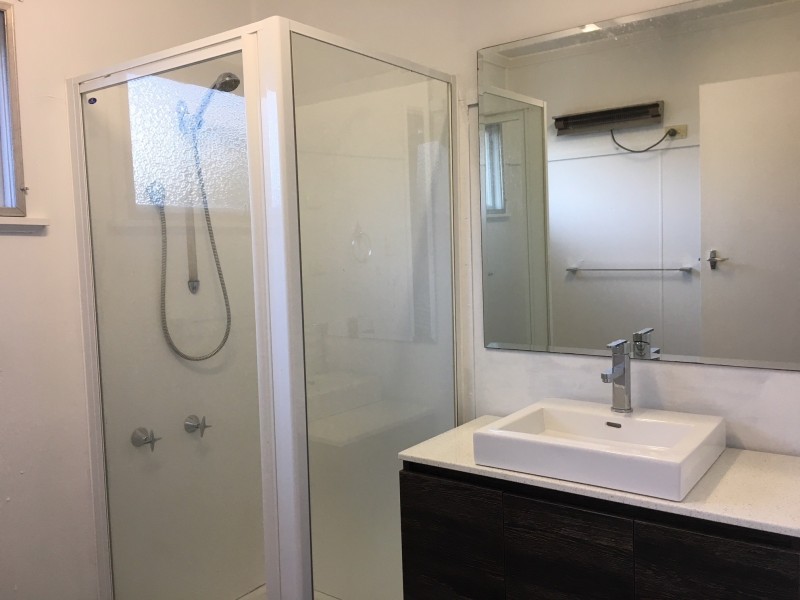 804 Moggill Rd, Chapel Hill QLD 4069