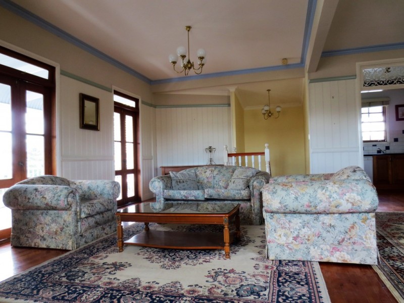 25 York Pde, Spring Hill QLD 4000