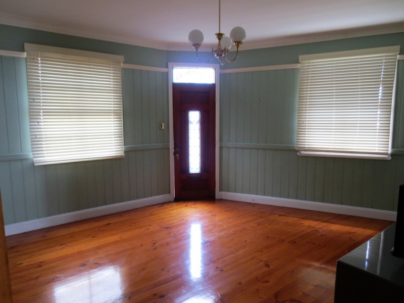 25 York Pde, Spring Hill QLD 4000