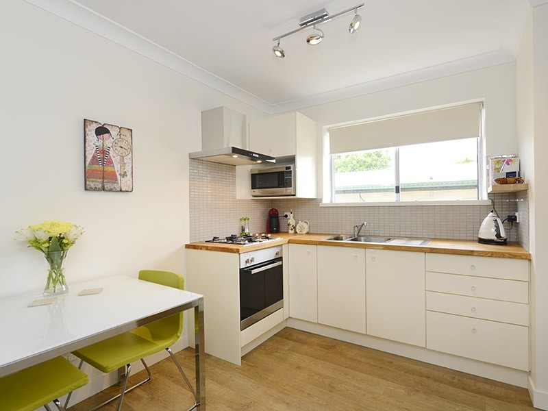 1/172 Norman Avenue, Norman Park QLD 4170