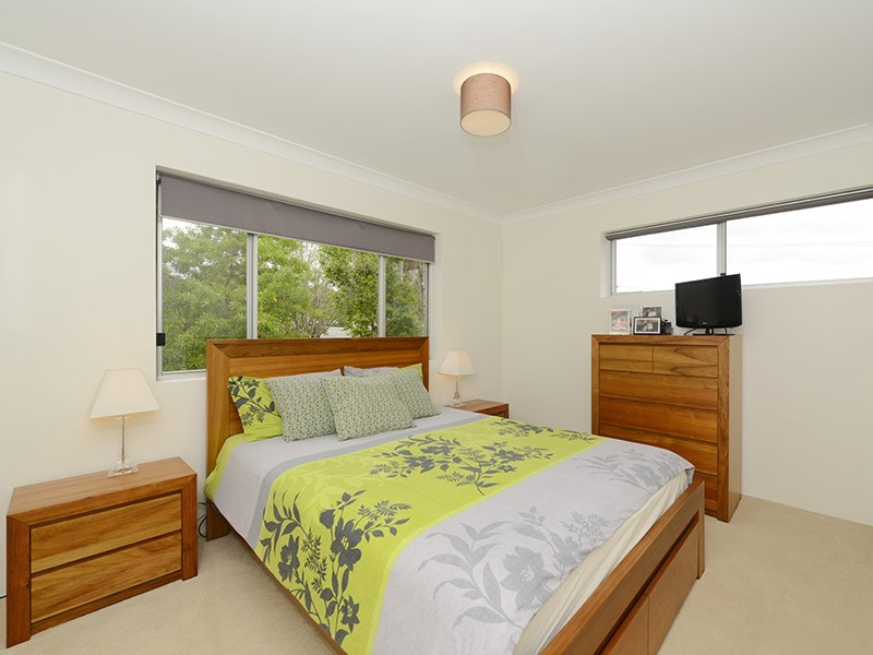 1/172 Norman Avenue, Norman Park QLD 4170