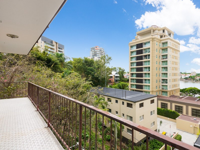 6/24 Castlebar St, Kangaroo Point QLD 4169
