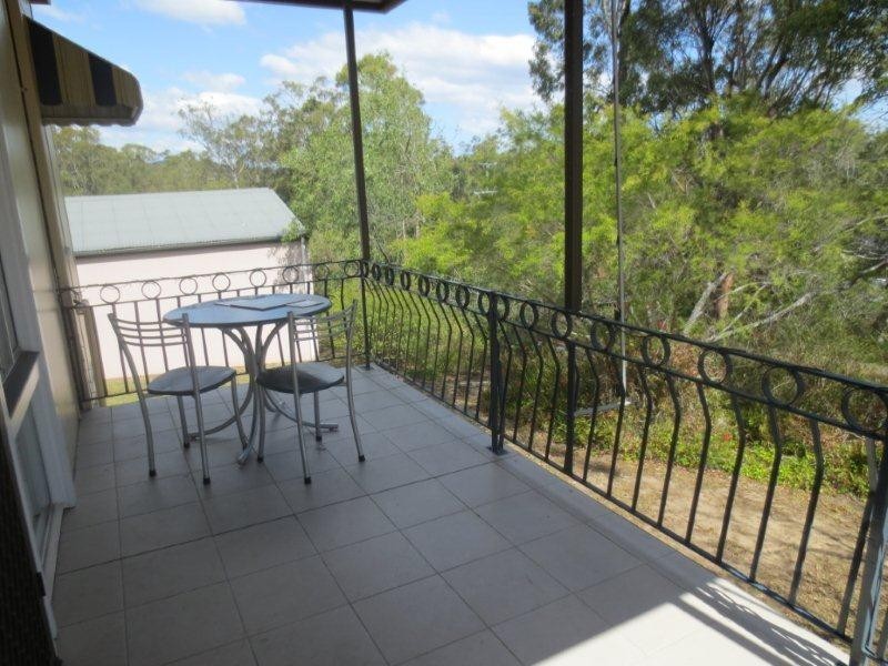 9 Blaze Lane, Ferny Hills QLD 4055