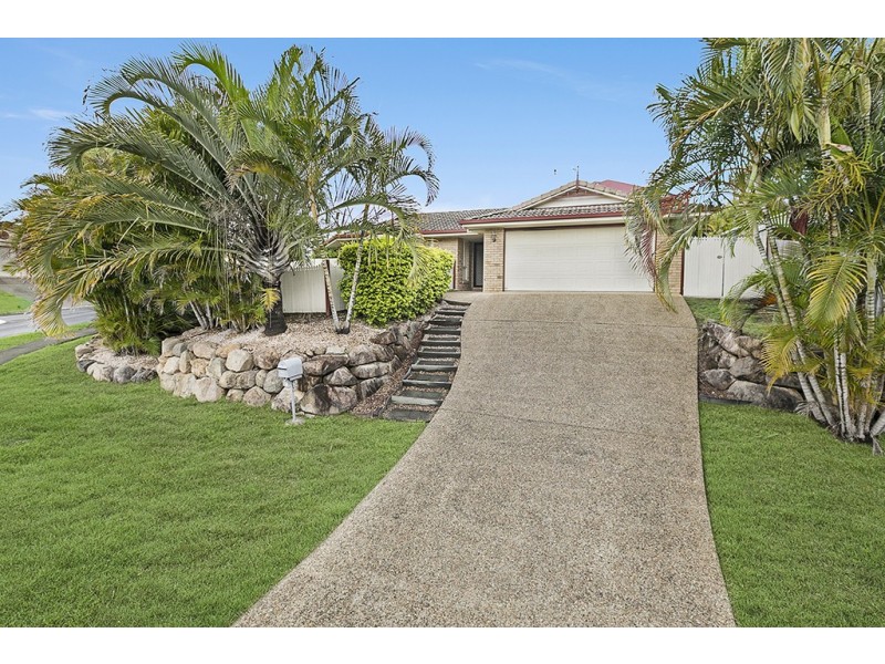 1 Peace Court, Eatons Hill QLD 4037