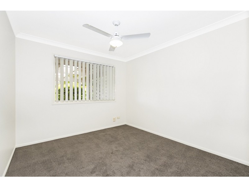 1 Peace Court, Eatons Hill QLD 4037