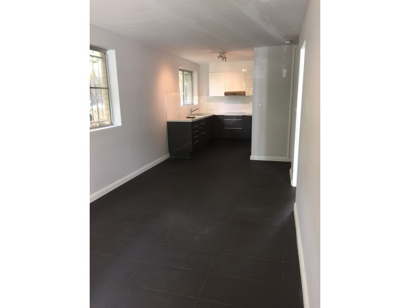 3/81 Barker St, New Farm QLD 4005