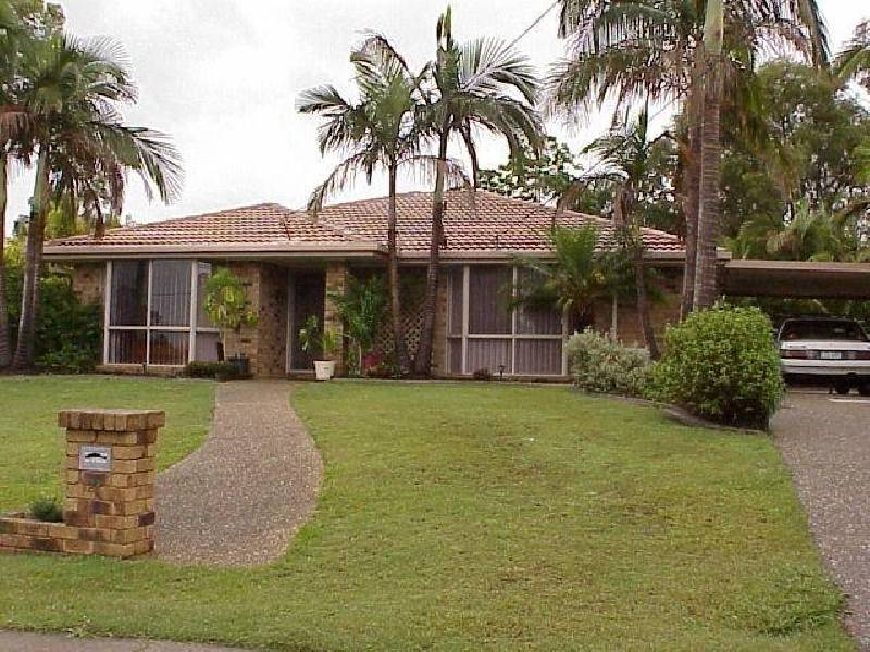124 Emerald Drive, Regents Park QLD 4118