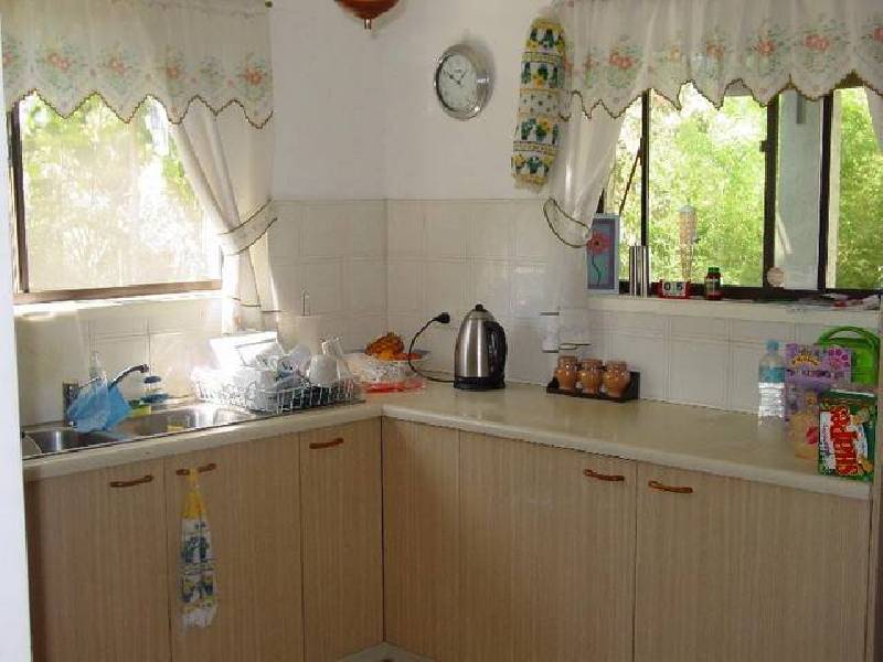 8 Sweetgum Street, Hillcrest QLD 4118