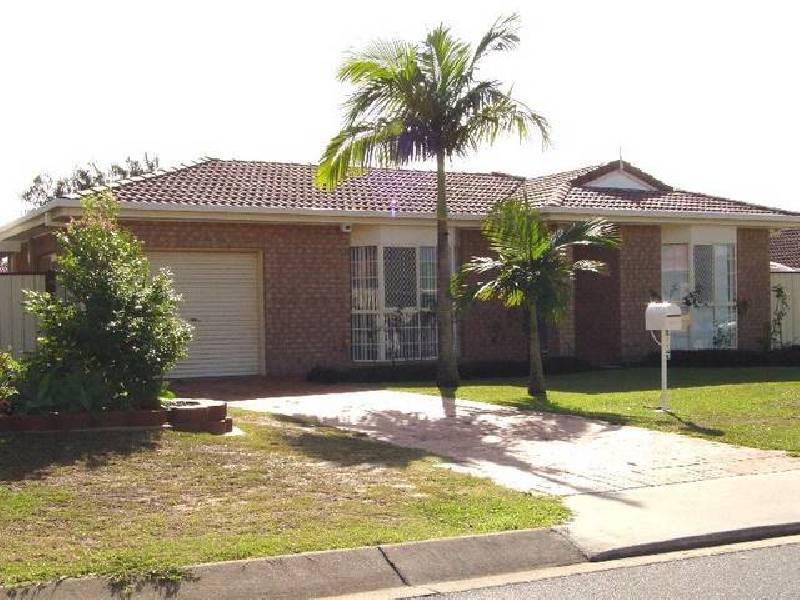 26 Parkside Drive, Crestmead QLD 4132