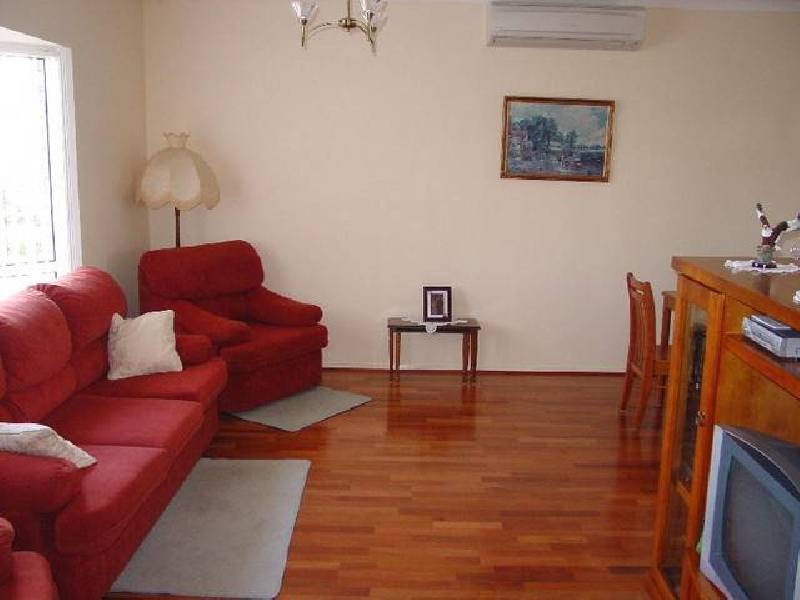 26 Parkside Drive, Crestmead QLD 4132