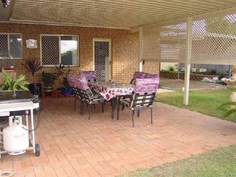 26 Parkside Drive, Crestmead QLD 4132