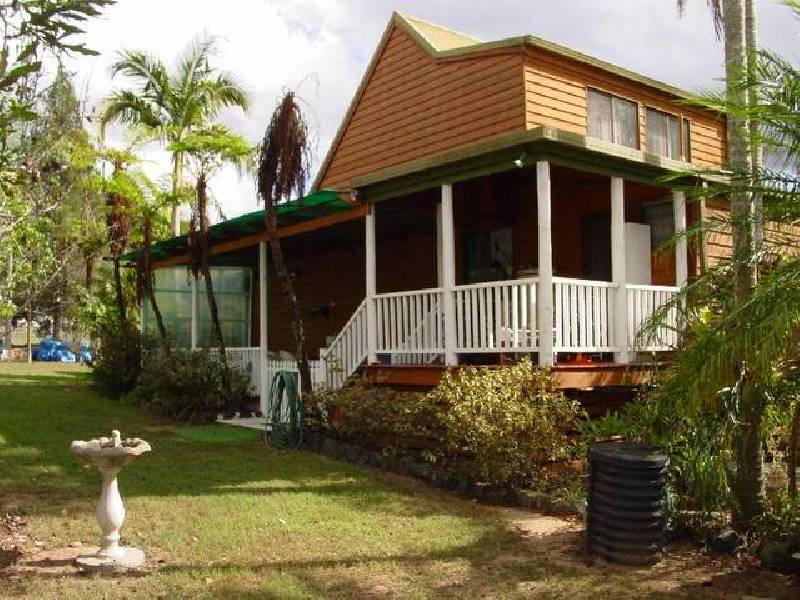 195 Crest Road, Greenbank QLD 4124