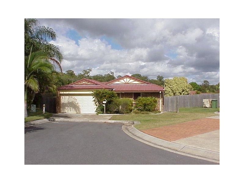 12 Mandeville Place, Regents Park QLD 4118