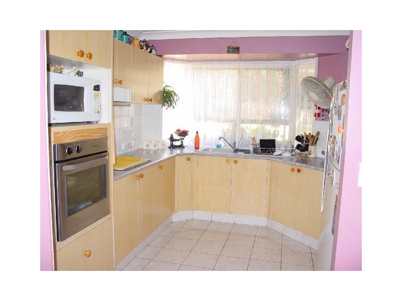 12 Carnea Place, Regents Park QLD 4118