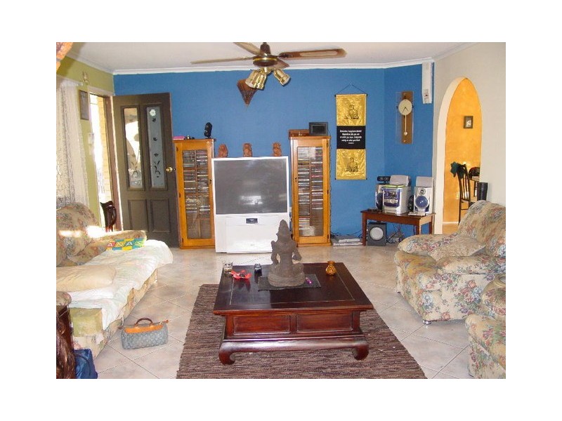 19 Cosway Street, Hillcrest QLD 4118