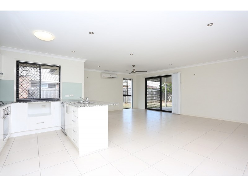 14 Pumello Court, Bellmere QLD 4510