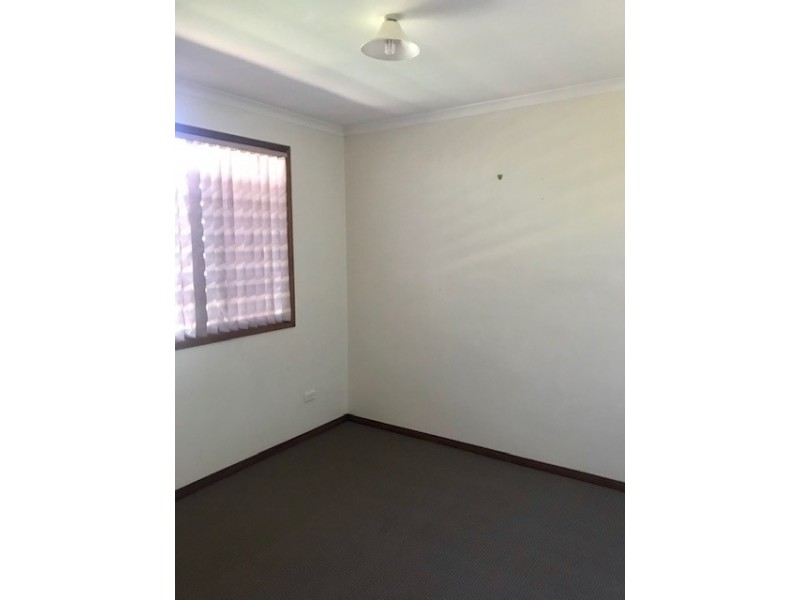 9 Lanham Road, Deception Bay QLD 4508