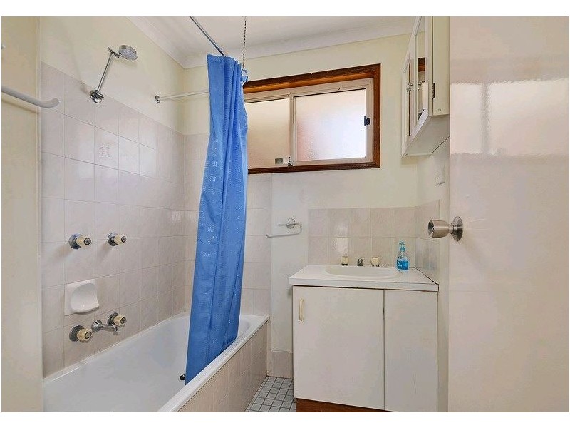 9 Lanham Road, Deception Bay QLD 4508