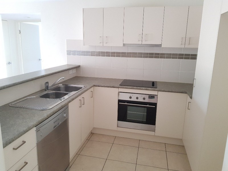 6/91-93 Lower King Street, Caboolture QLD 4510