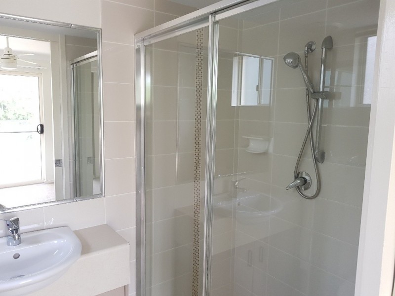 6/91-93 Lower King Street, Caboolture QLD 4510